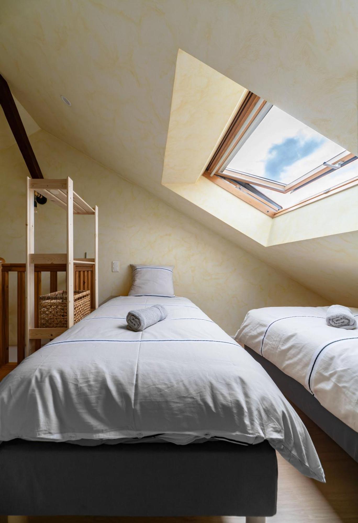 Le Grenet - Appartement Design En Duplex Vichy Bagian luar foto