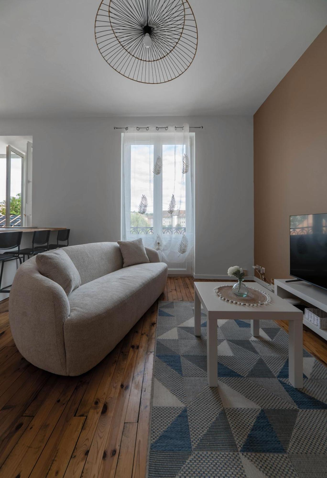 Le Grenet - Appartement Design En Duplex Vichy Bagian luar foto